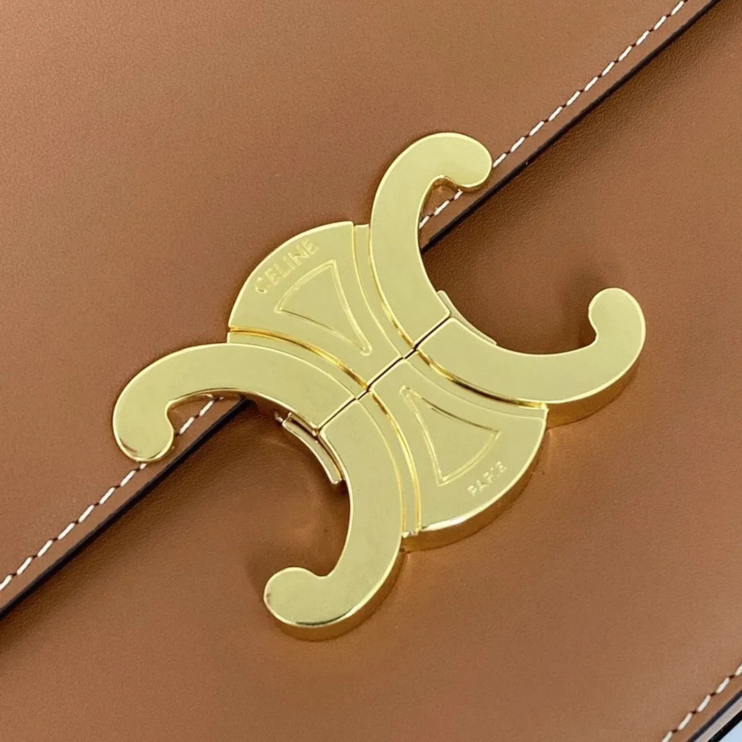 Top Quality Celine Triomphe Medium Bag In Brown — image 2