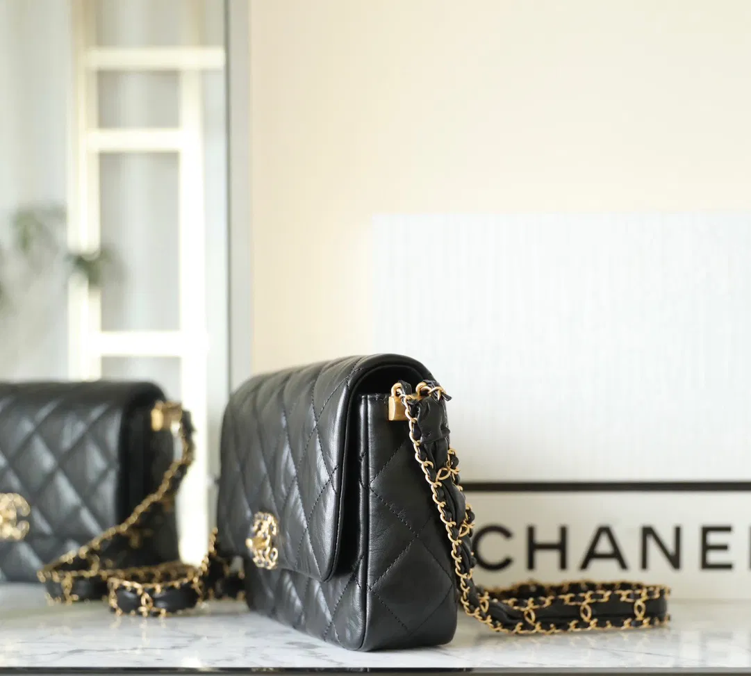 𝖬𝗈𝗇𝗍𝖾𝖻𝖾𝗅𝗅𝗈 𝖹𝖯 bag — image 4