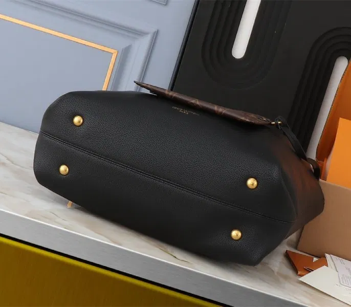 Louis Vuitton Low Key Cabas MM Bag In Black — image 4