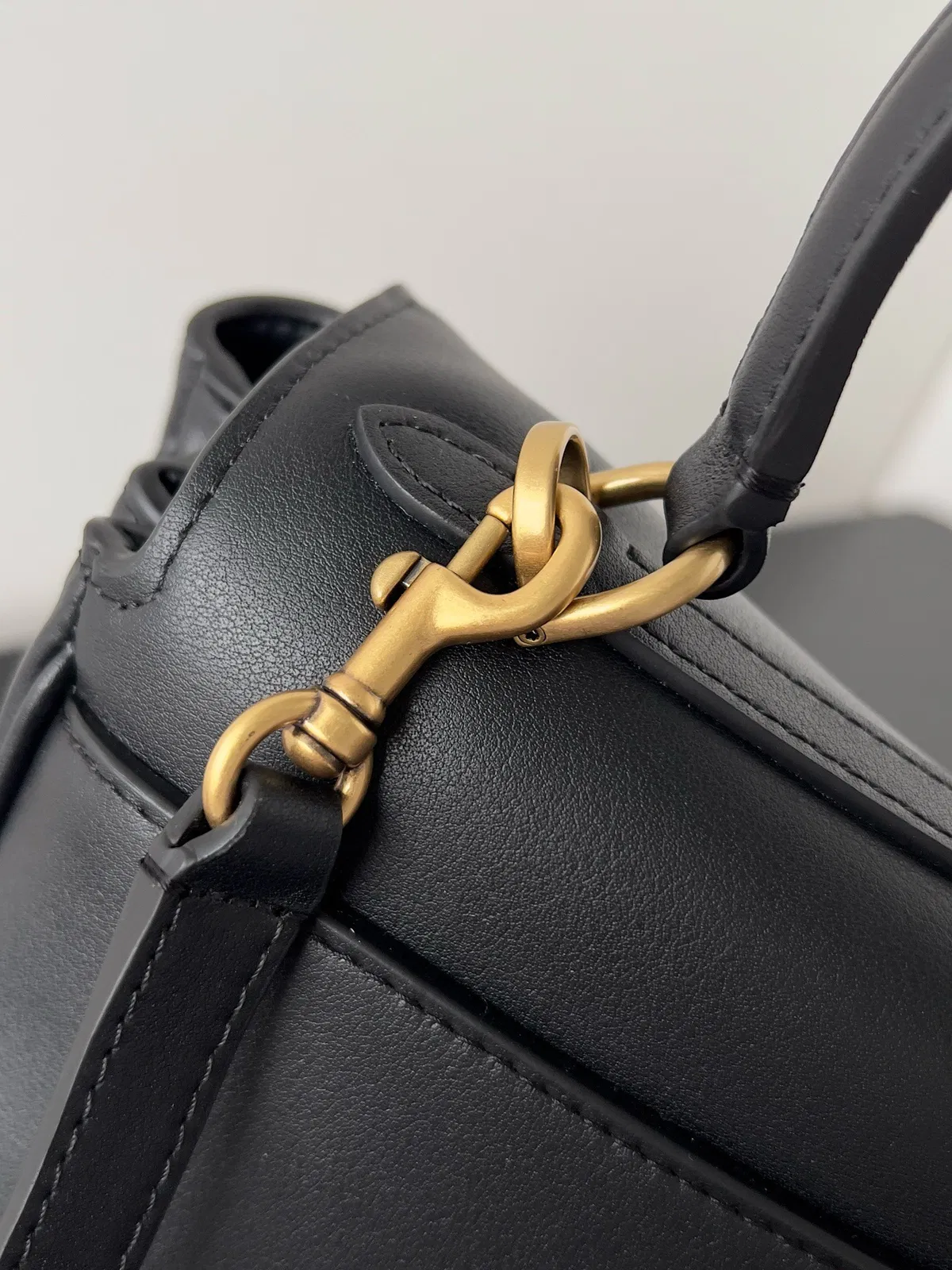 Knockoff Balenciaga Rodeo Medium Bag Black Calfskin — image 6
