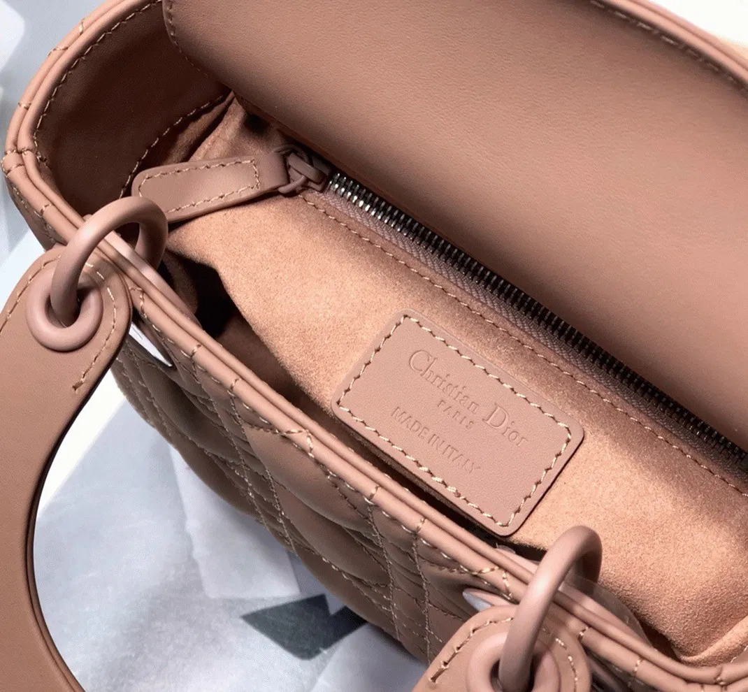 Dior Lady Dior Mini Chain Bag in Blush — image 3