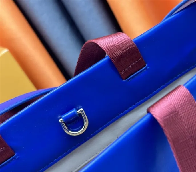 Louis Vuitton Other Leathers Shopper Cabas MM Tote In Blue — image 8