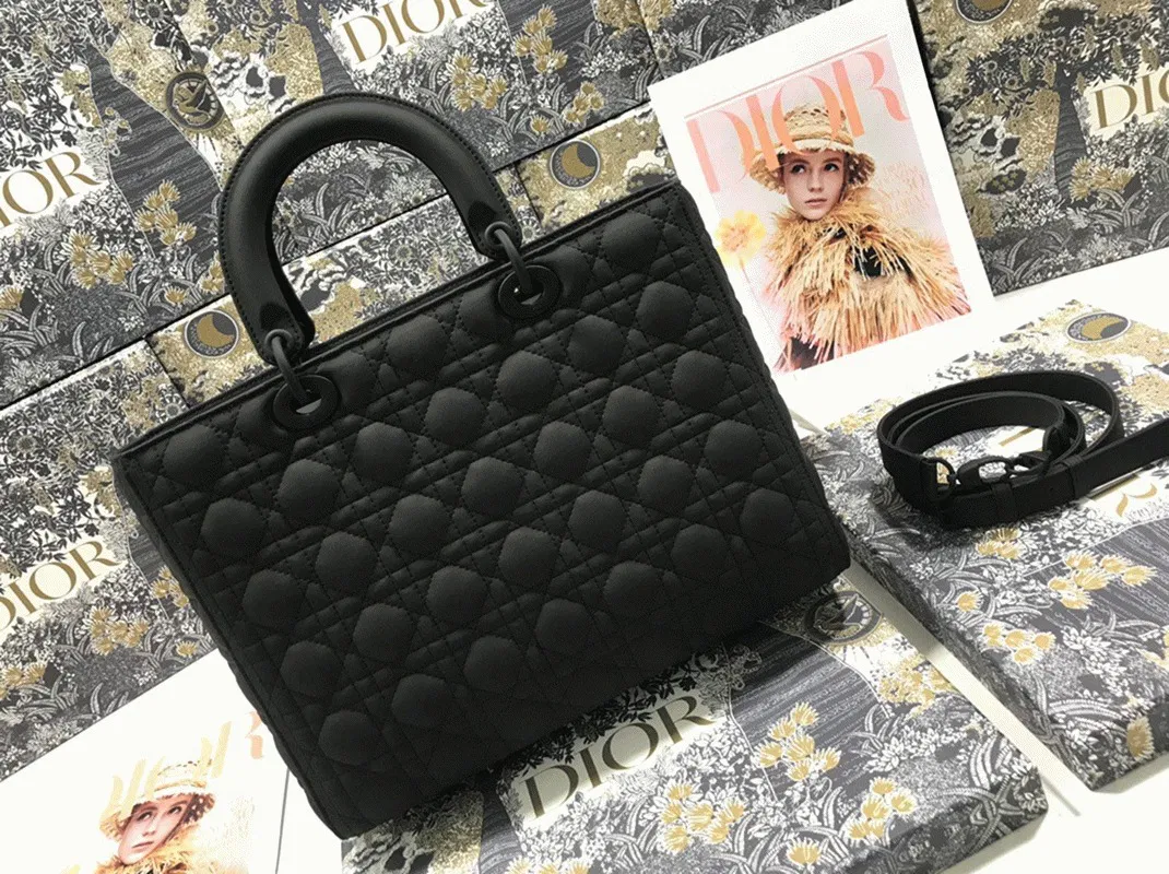 Dior Lady Dior Large Bag Knockoff in Black — image 5