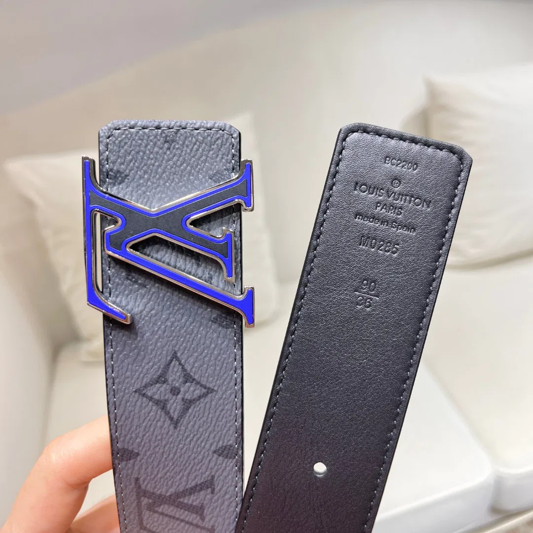 LV INITIALES — image 6