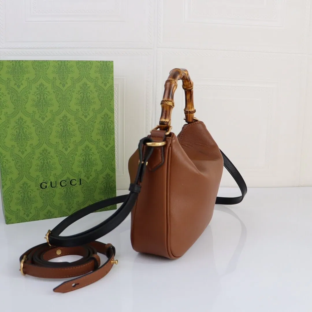 Gucci Diana Bamboo Small Shoulder Bag — image 2