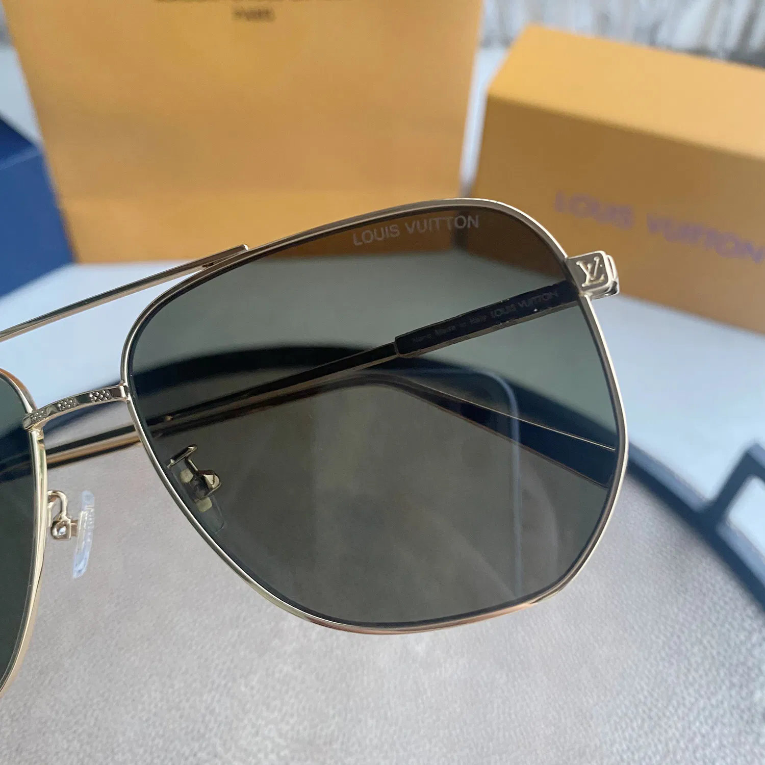 Womens Square Sunglasses — image 4