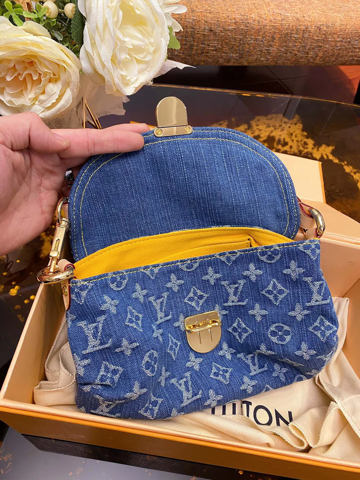 Louis Vuitton Santa Clara Valley Fair — image 3