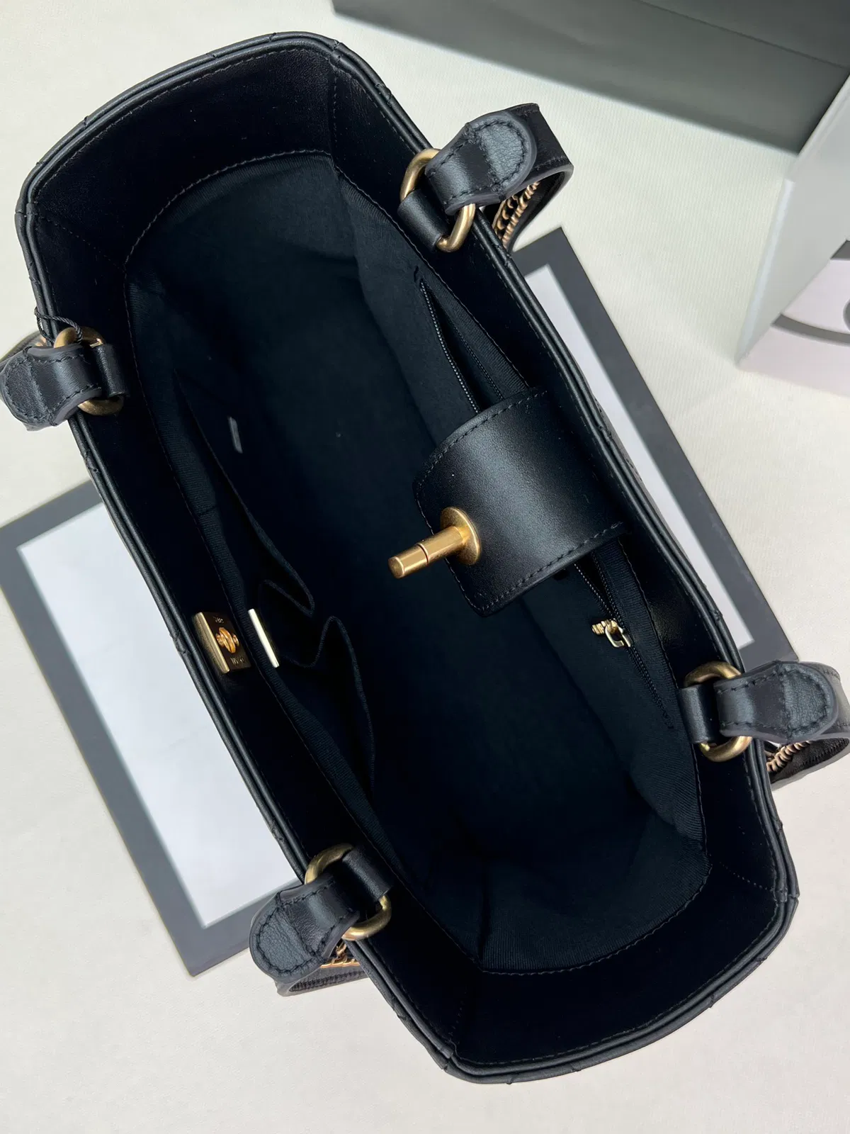 SHOPPING BAG — image 5