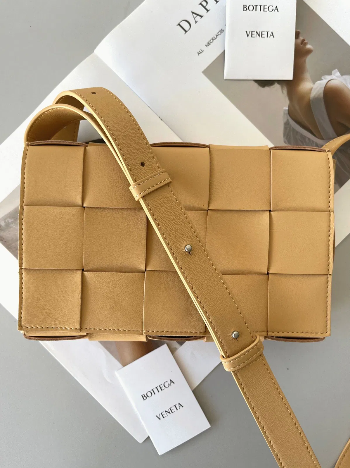 Top Quality Knockoff Bottega Veneta Cassette Bag In Almond — image 5
