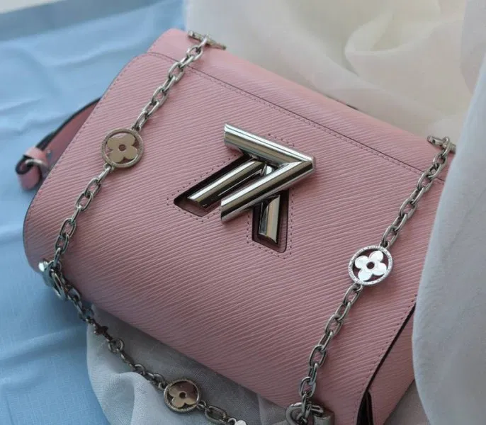 Louis Vuitton Epi Leather Twist MM With Flowers Jewels Chain Bag In Rose Bellerine Pink — image 5