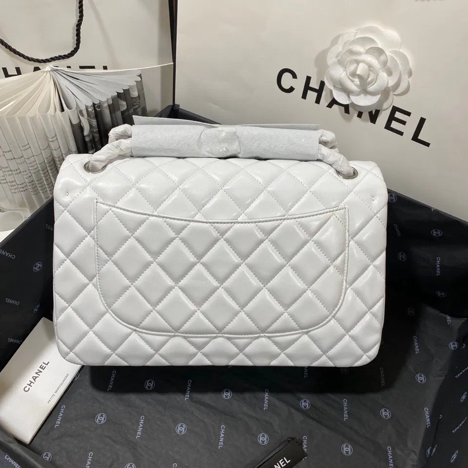 Chanel Flap Bag Large — image 5