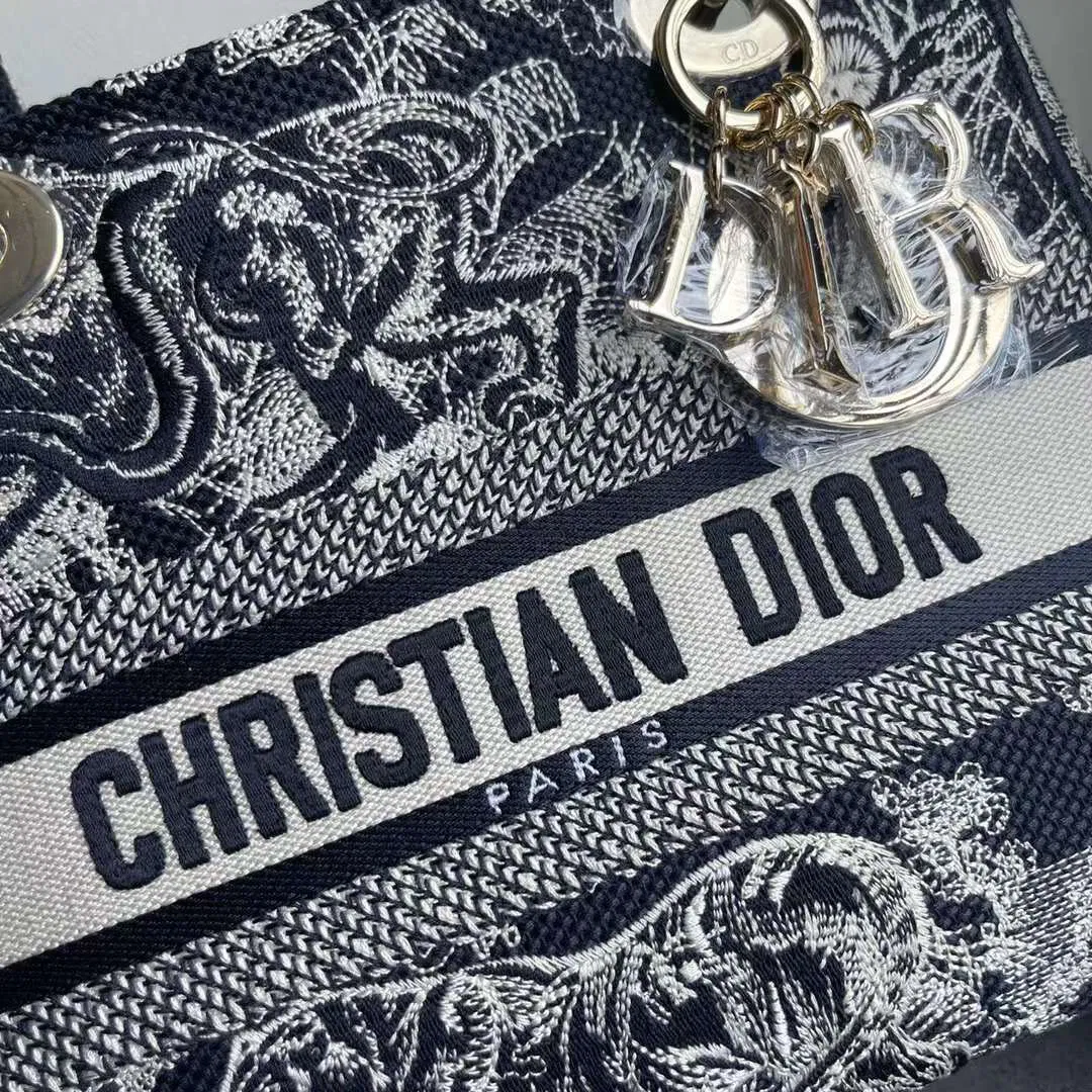DIOR LADY LITE — image 7