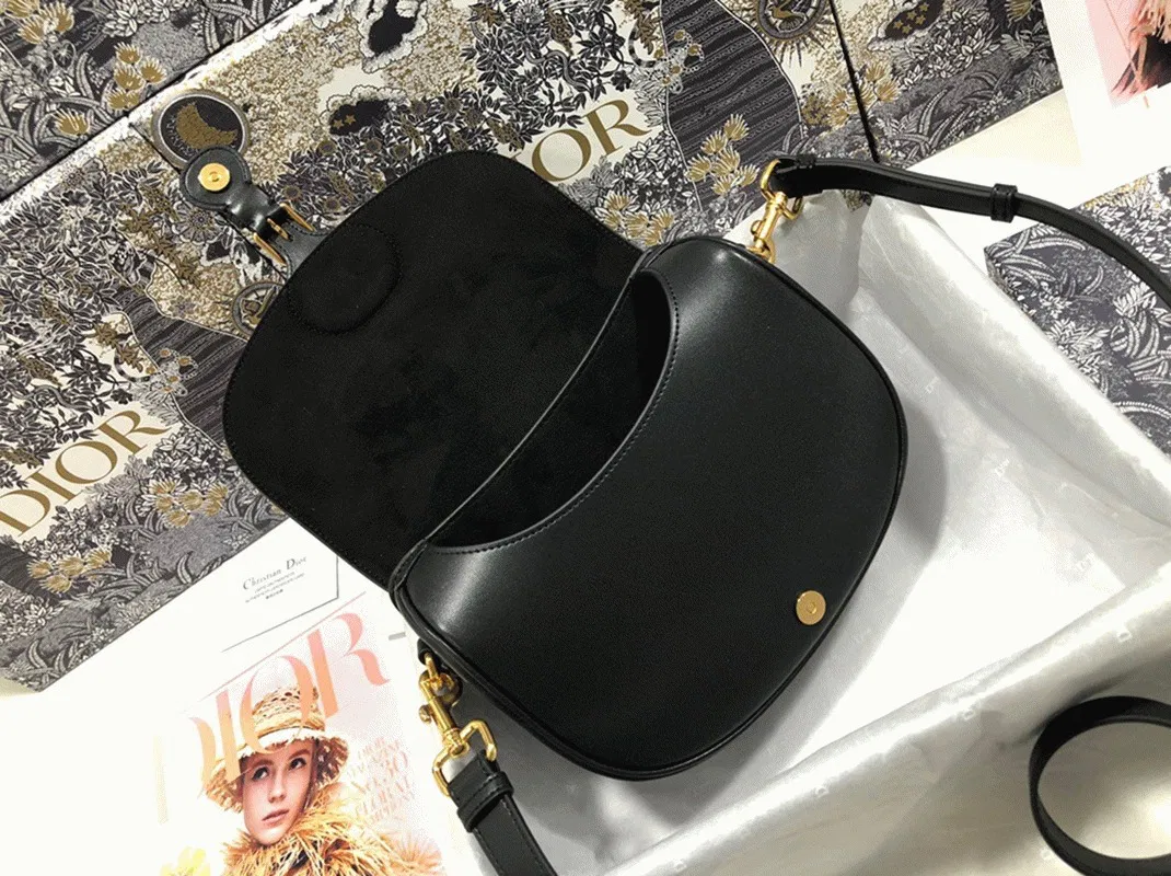 Dior Bobby Medium Bag Imitation in Black — image 10