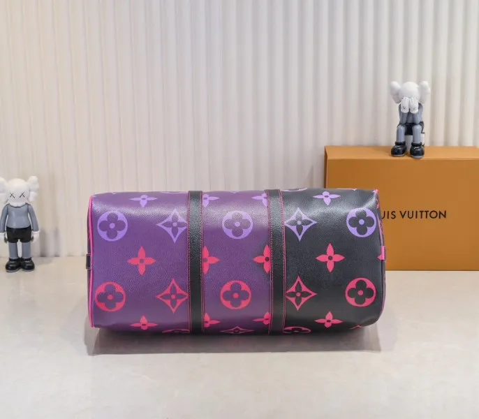 LV Spring 2022 Keepall 45 Travel Bag In Midnight Fuchsia — image 4