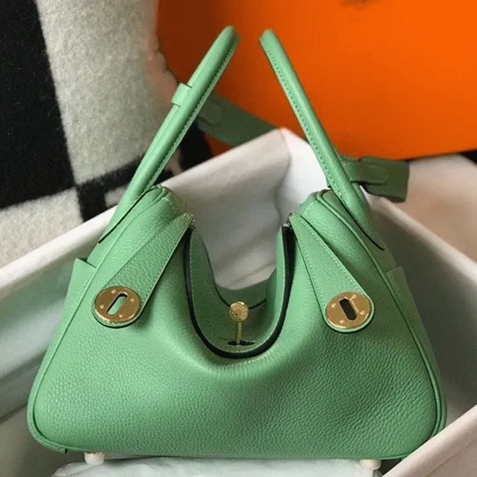 Hermes Lindy bag 26cm in vert criquet