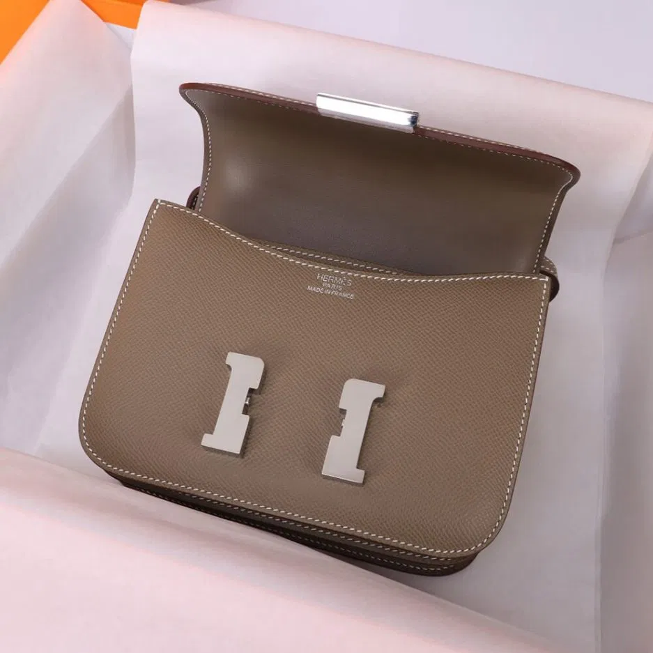 Hermes Constance 18 — image 5