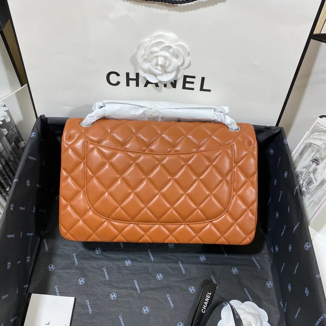 Chanel Flap Bag Large — image 2