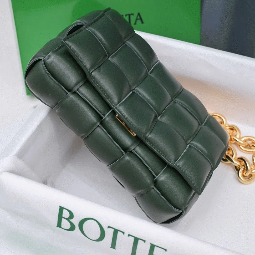 Top Quality Bottega Veneta Chain Cassette Bag In Raintree — image 5