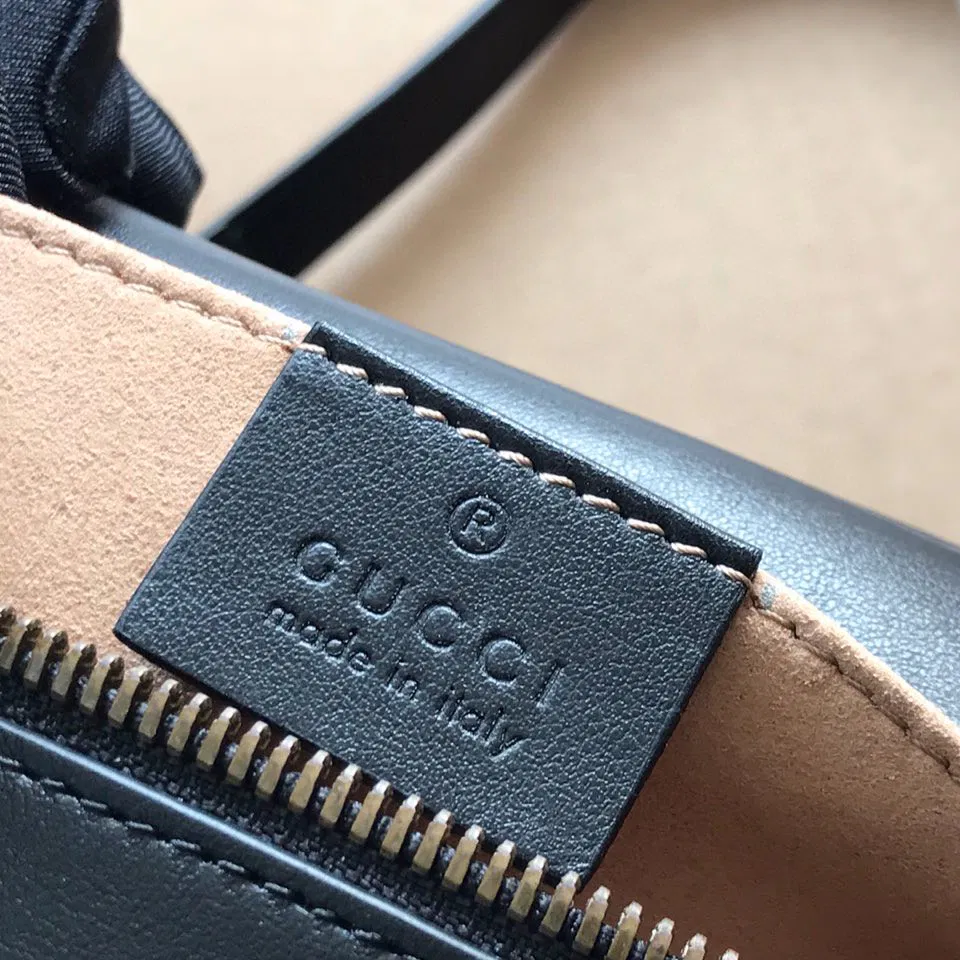GG Marmont SMALL SHOULDER BAG — image 7