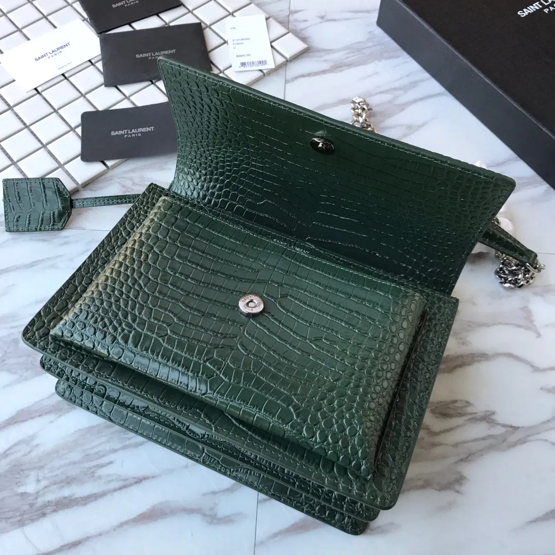 MANHATTAN MEDIUM SHOPPING BAG IN BOX SAINT LAURENT LEATHER — image 7