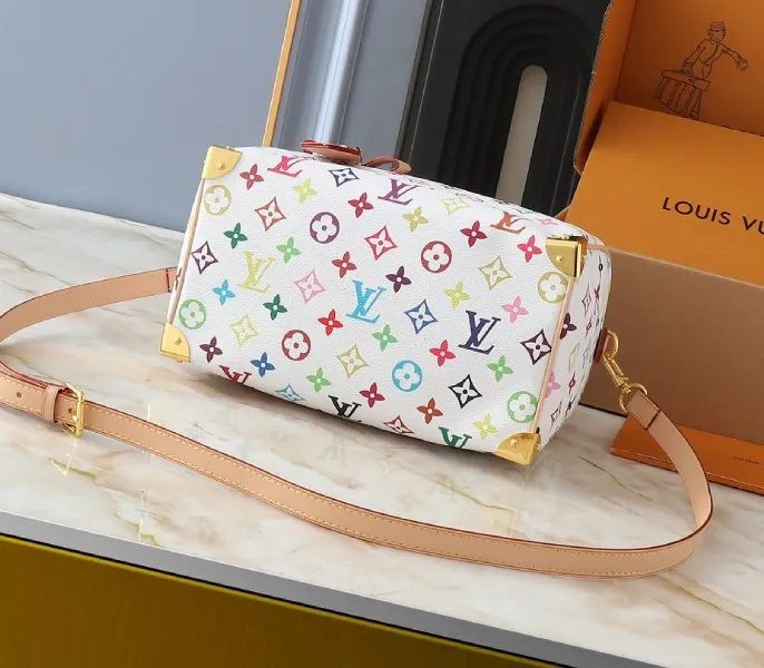 X TM Multicolored Speedy Bandouliere 25 In White — image 4