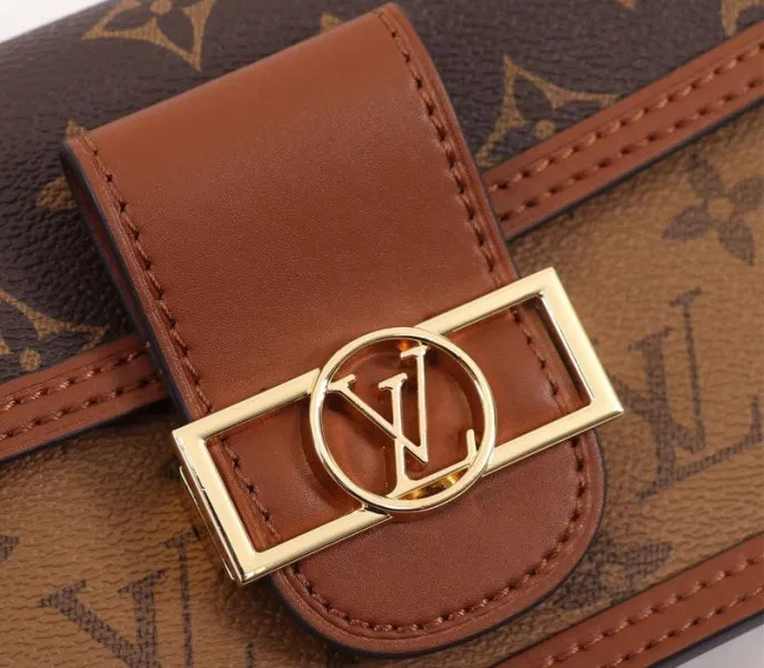 Louis Vuitton Monogram Reverse Canvas Dauphine Chain Wallet — image 9