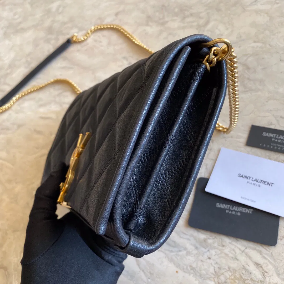 BECKY DOUBLE-ZIP POUCH IN QUILTED MATTE LEATHER — image 3