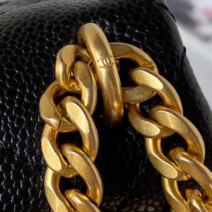 Chanel golden ball in medium — image 6