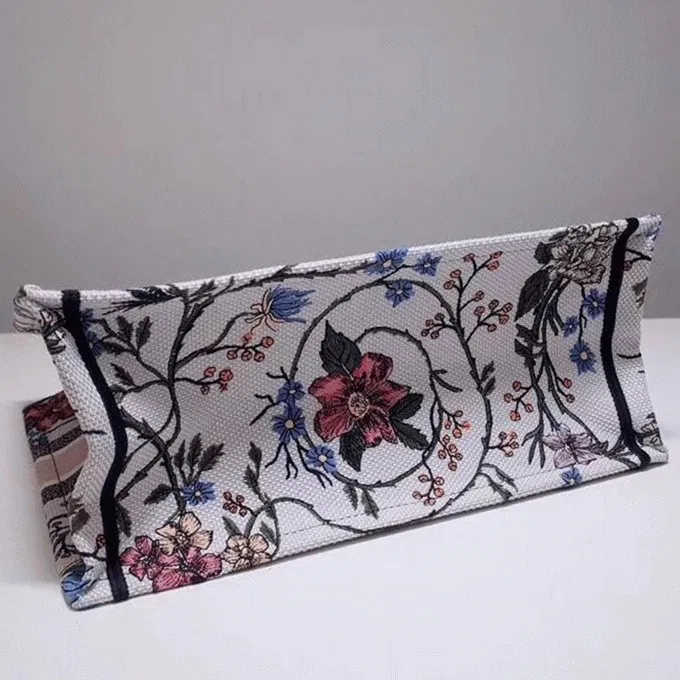 Dior Medium Book Tote Bag in Multicolor Rosa Mutabilis Embroidery — image 5
