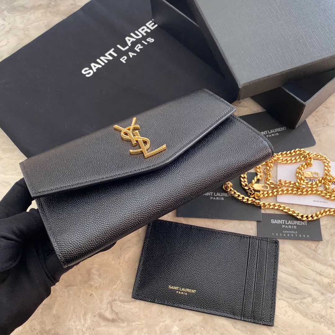 UPTOWN CHAIN WALLET IN CROCODILE-EMBOSSED SHINY LEATHER — image 2