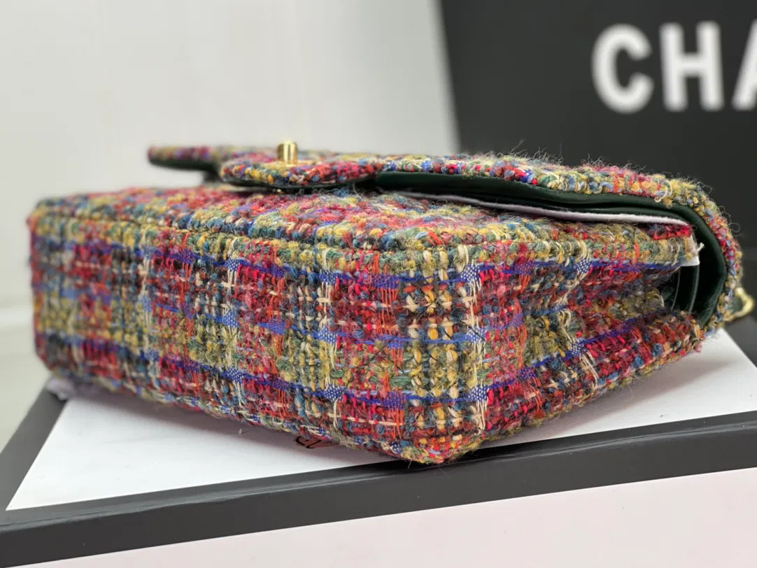 CLASSIC FLAP BAG — image 7