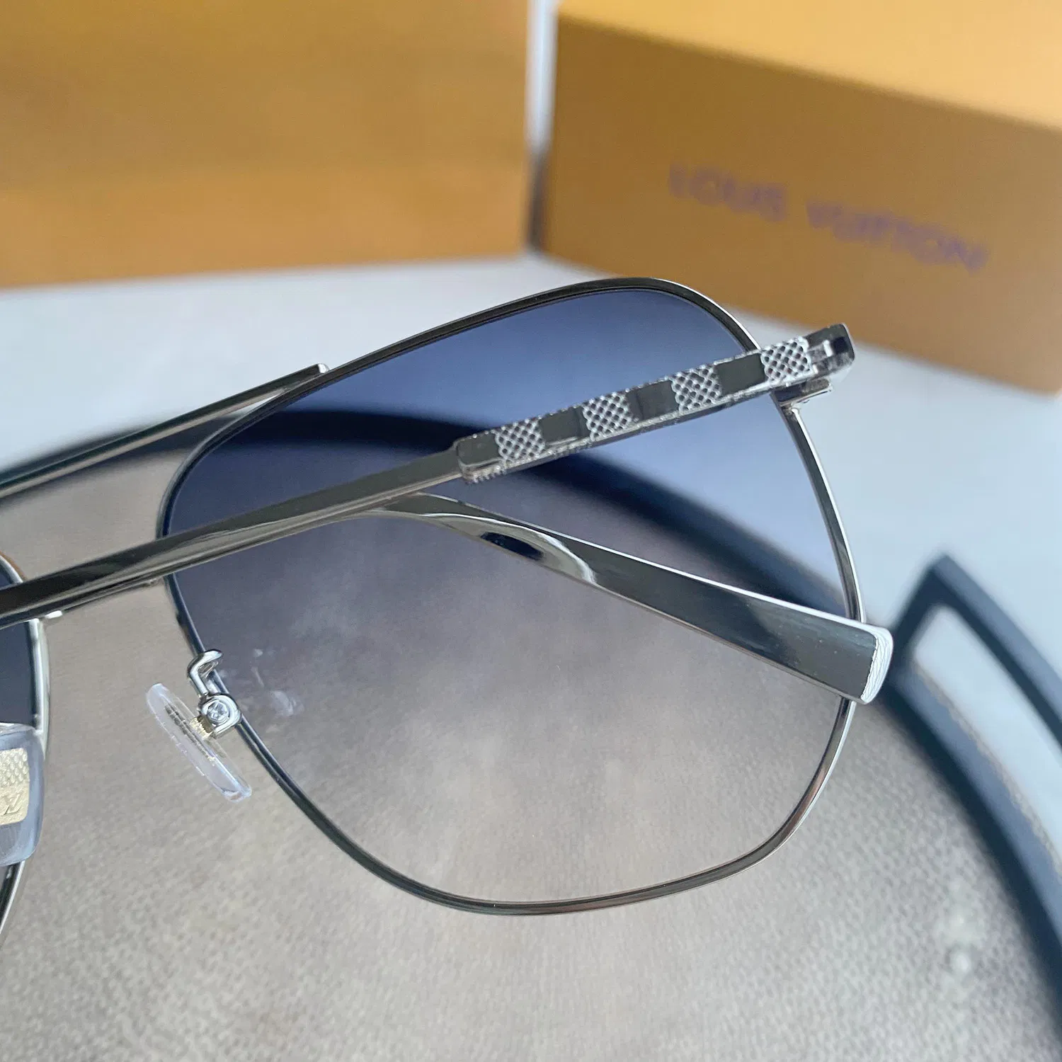Womens Square Sunglasses — image 4