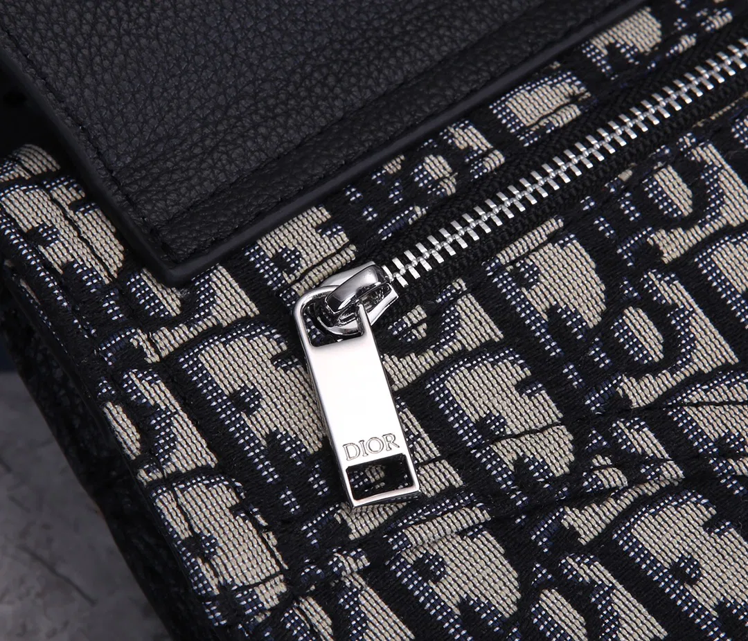 Dior Men’s Saddle Bag — image 7