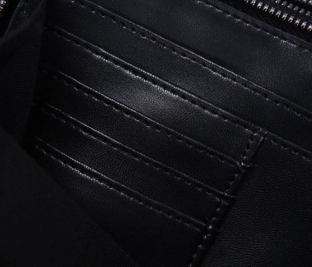 Dior Men’s Shoulder bag — image 7