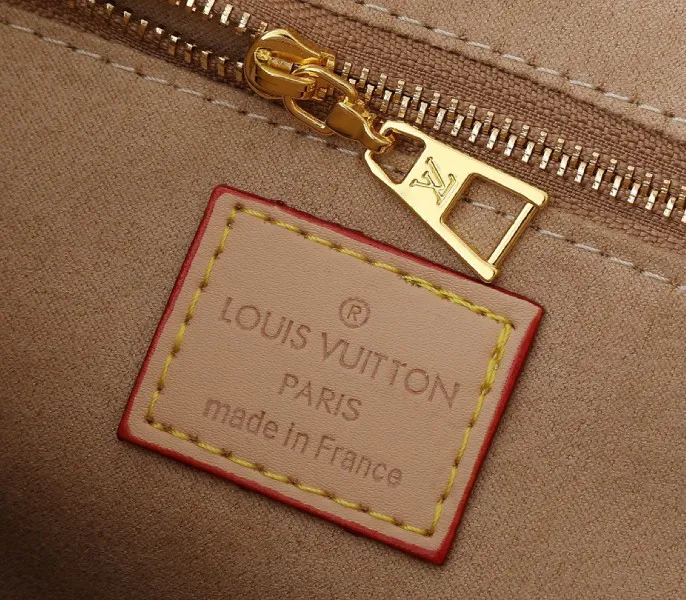 X TM Monogram Cherry Canvas Onthego MM In White Style 1 — image 6