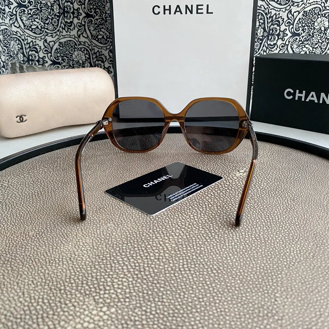 Round Sunglasses — image 7