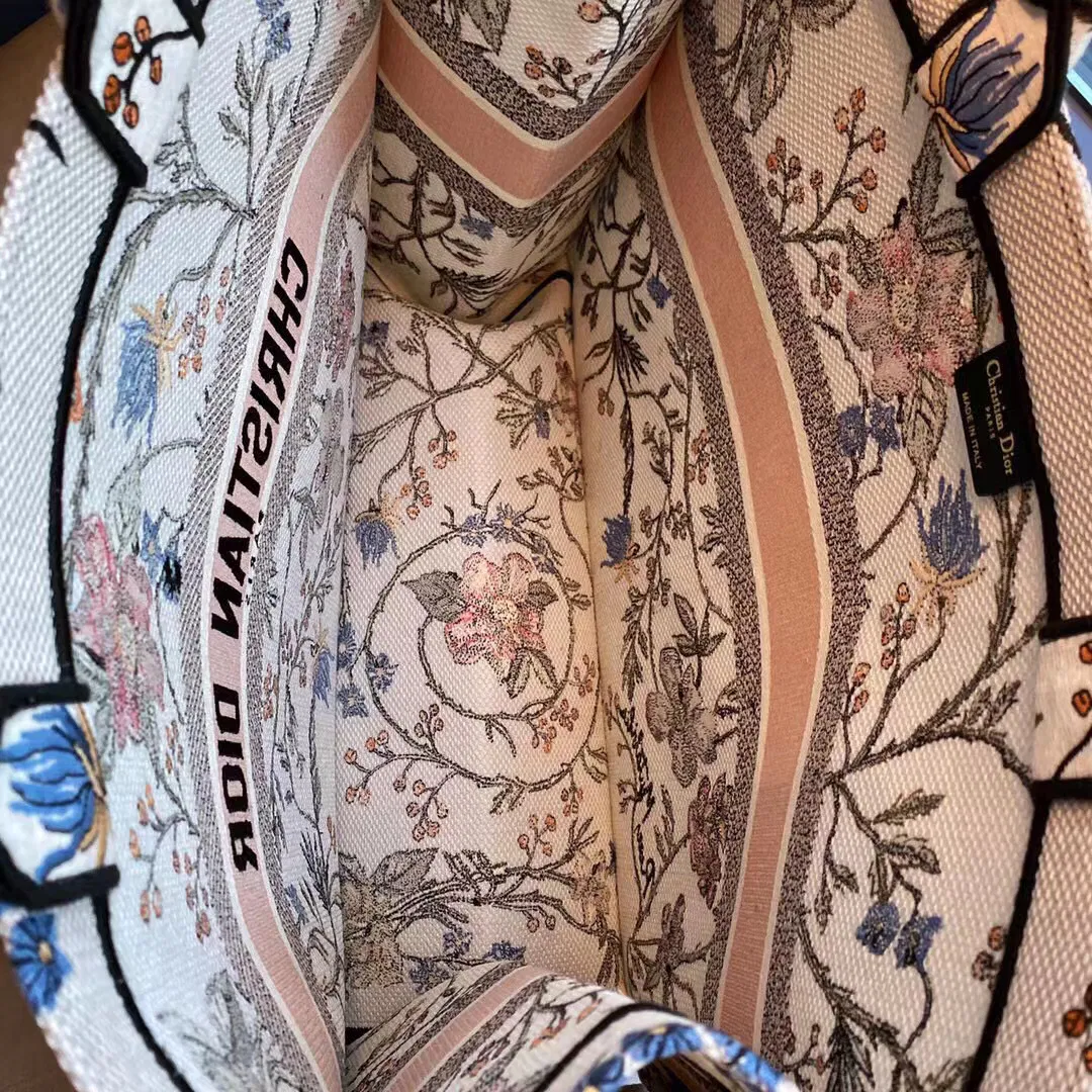 Dior Book Tote-Large — image 5