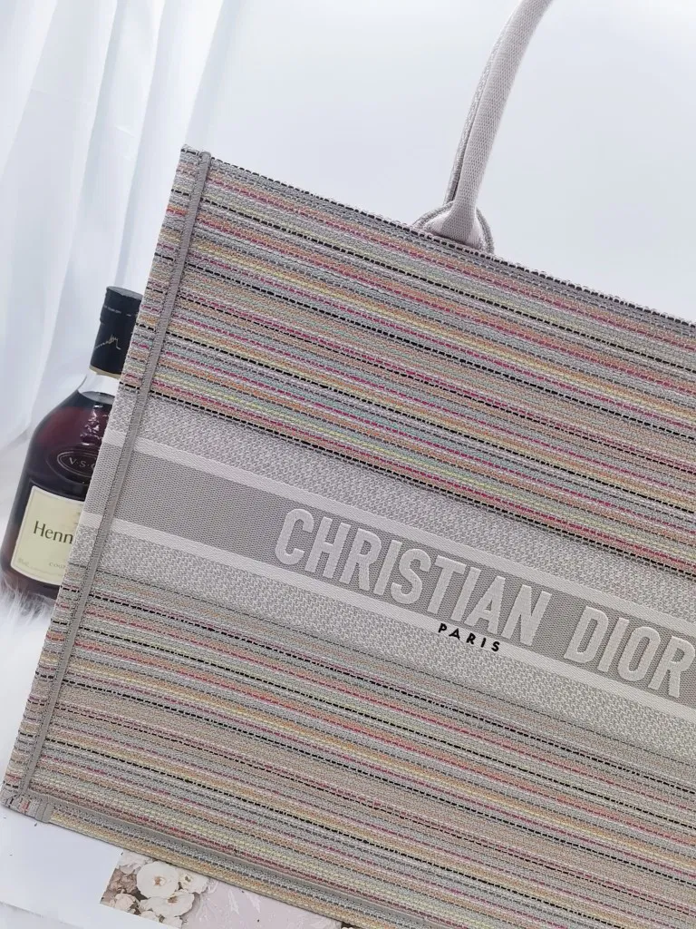 Dior Book Tote — image 3