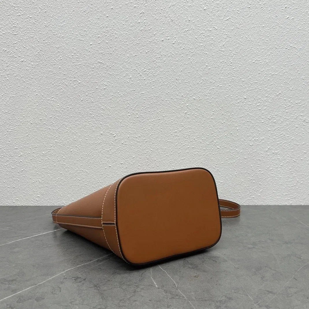 Top Quality Celine Small Bucket Cuir Triomphe In Brown Calfskin — image 5