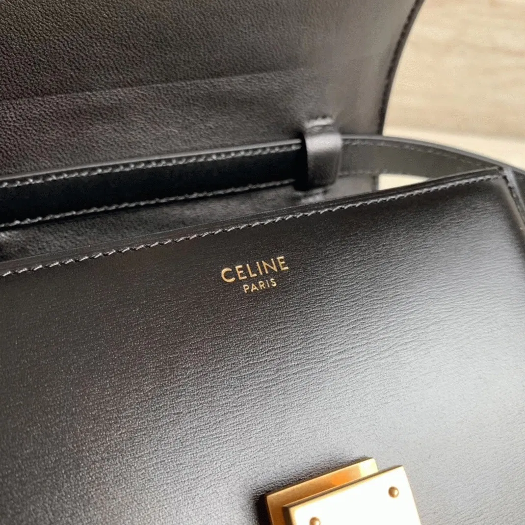 Top Quality Imitation Celine Classic Box Small Bag In Black — image 3
