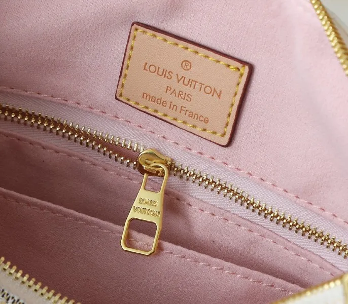LV Damier Azur Slouchy PM — image 6