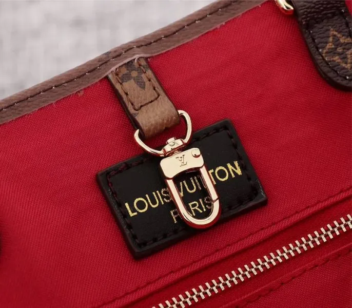 Louis Vuitton Giant Canvas Onthego GM Tote — image 6