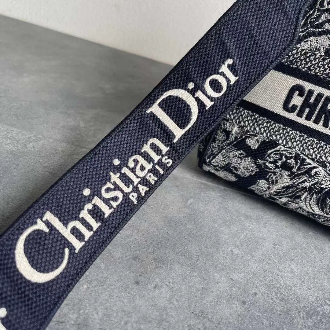 DIOR LADY LITE — image 6