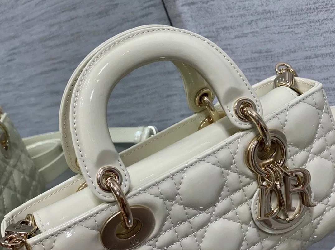 Dior Lady D-Joy Small Bag Knockoff in White — image 2