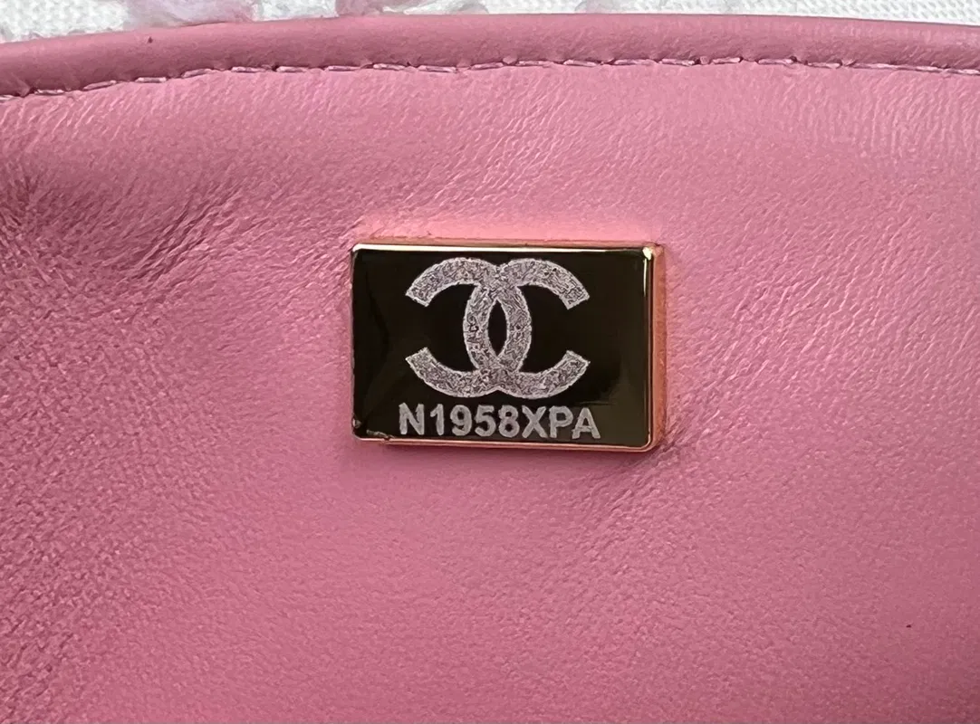 CLASSIC FLAP BAG — image 3