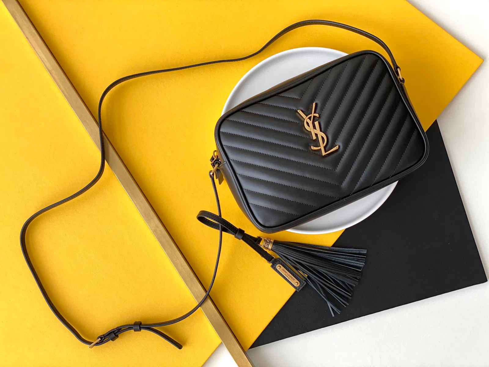 MONOGRAM SAINT LAURENT