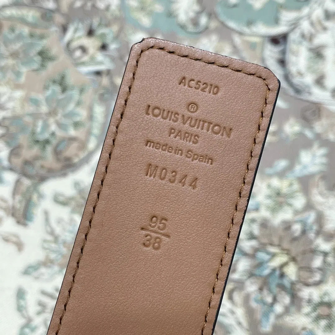 LV initiales — image 4