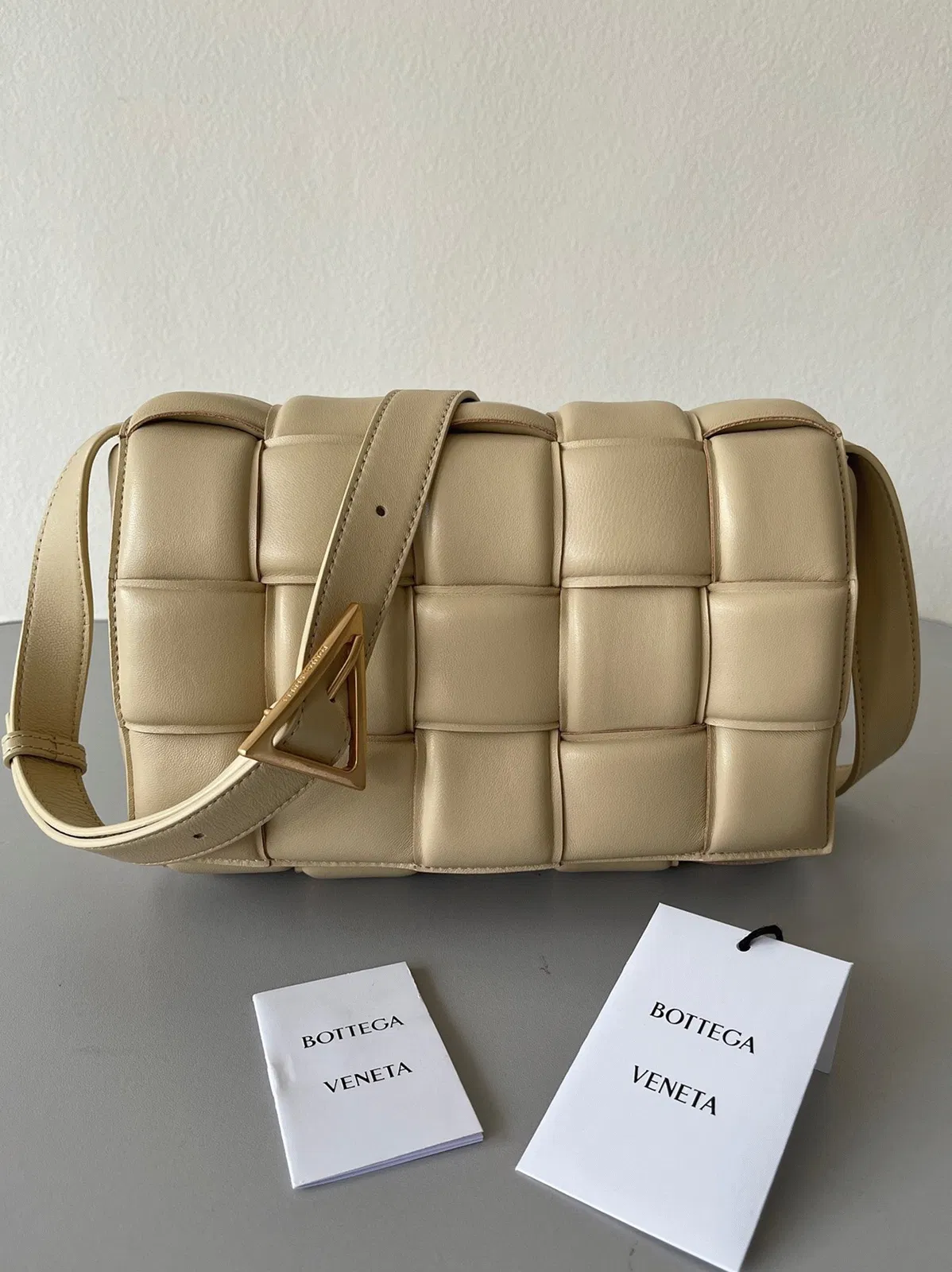 Top Quality Knockoff Bottega Veneta Padded Cassette Bag In Porridge — image 7