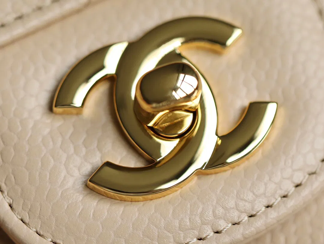 Chanel small classic flap bag โ image 5