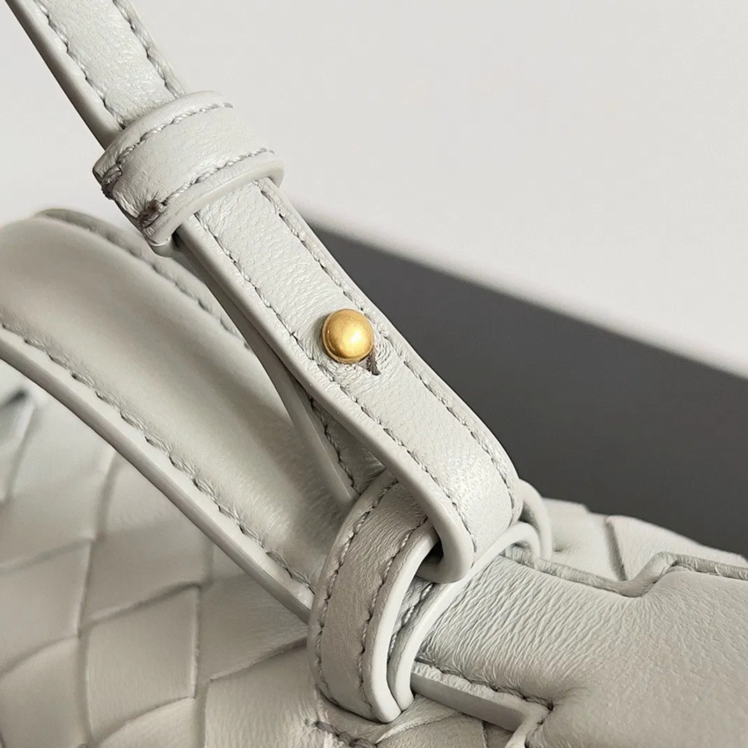 Bottega Veneta Bang Bang Vanity Case Ivory — image 9
